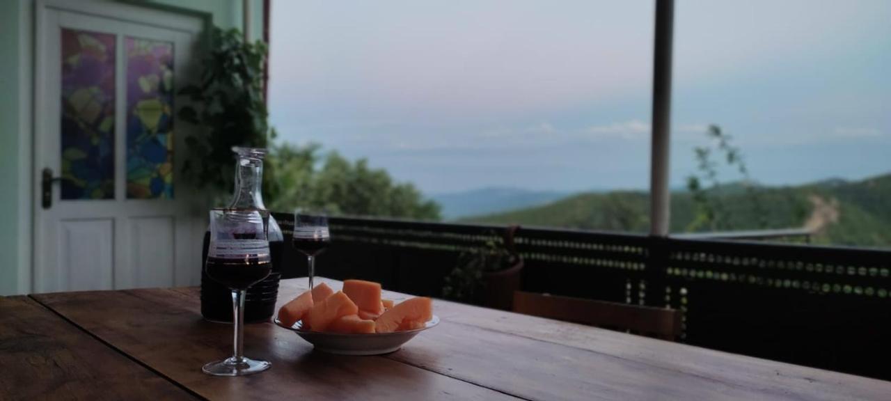 Tuta House Sighnaghi Hotel ภายนอก รูปภาพ
